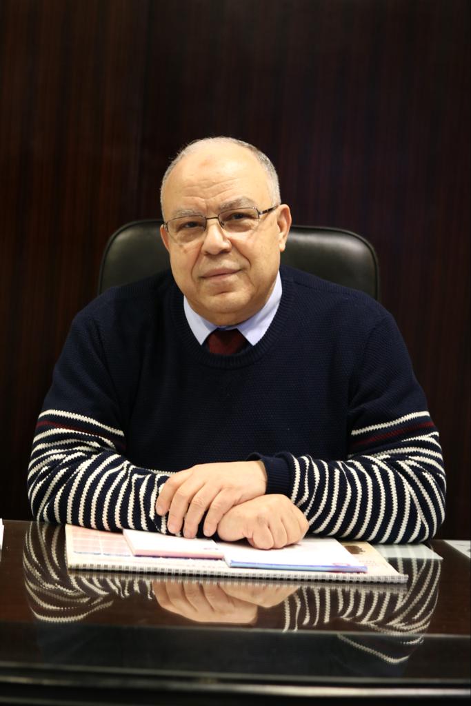 Prof . Mohamed El Samadesy